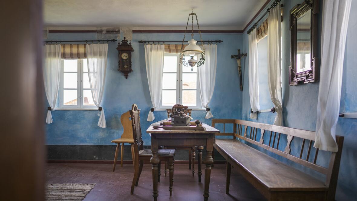 oexler-blick-in-die-gute-stube